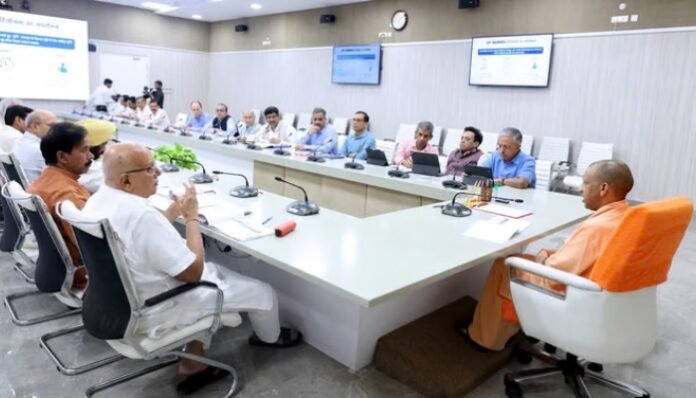 लोकभवन सभागार में